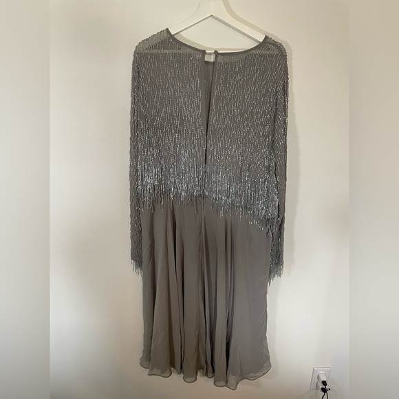 Asps Curve Grey Beaded Dress - size 20 - Picture 2 of 6